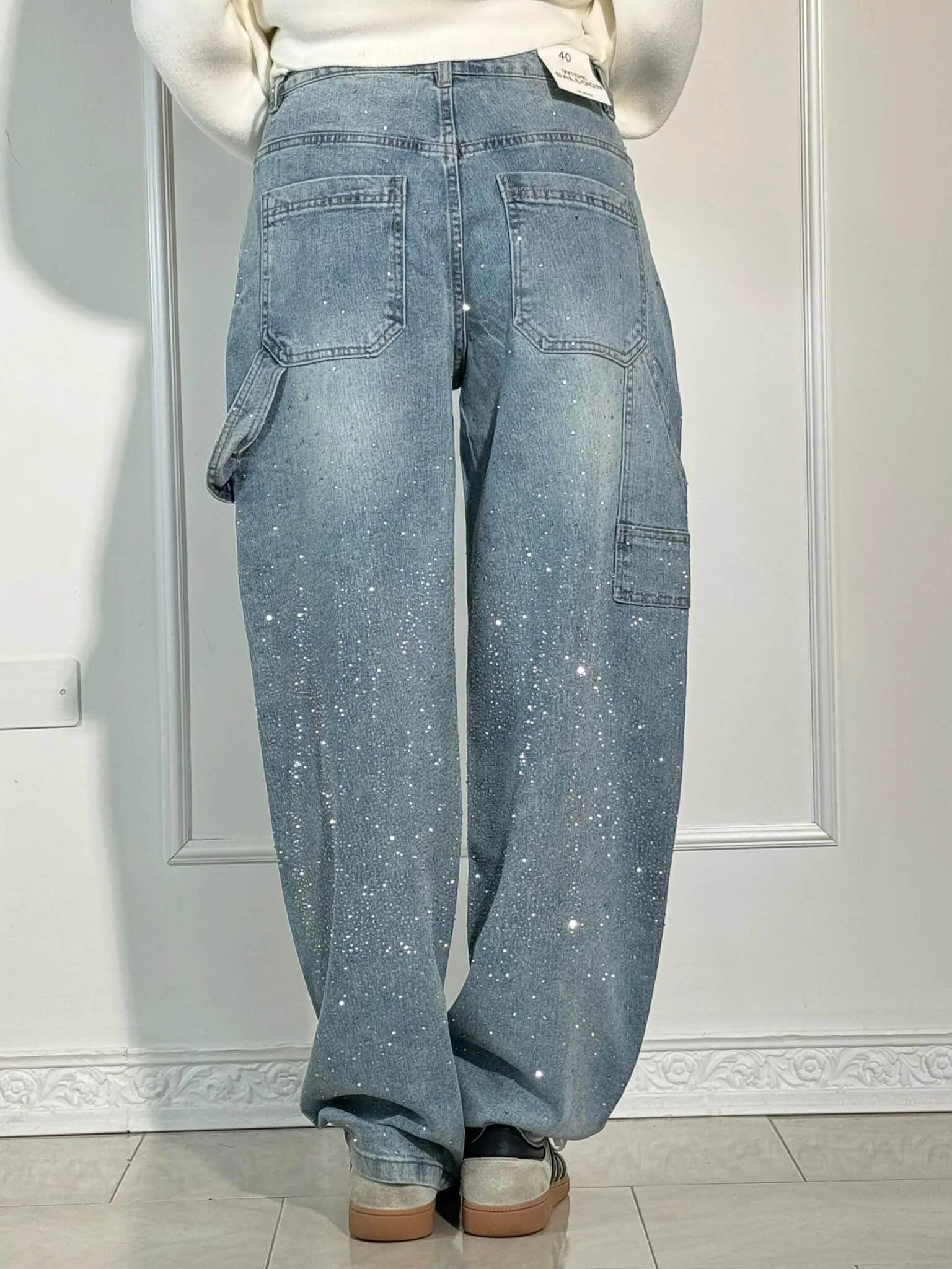 Baggy Jeans for Women | Comfortable Wide-Leg Denim | Casual Everyday Wear | Available in Multiple Sizes