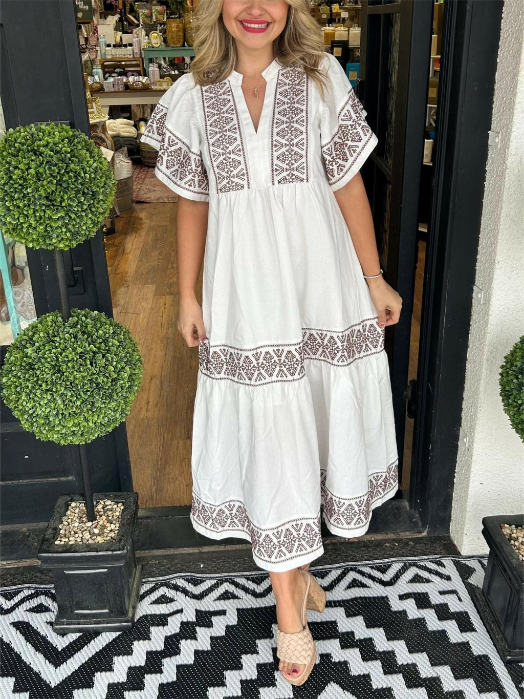 Boho Chic Dress - Lightweight Cotton Fabric - Elegant Design for Casual Wear - Perfect for Summer Events