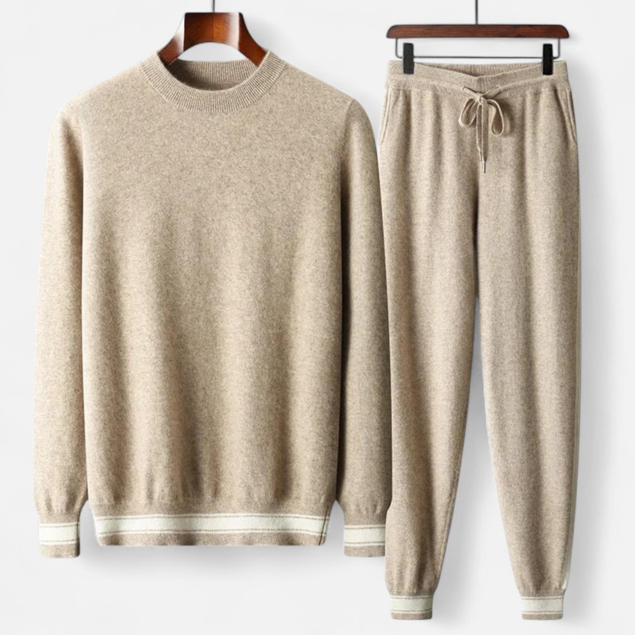 Cashmere Sweater and Pants Set for Men | Classic Style | Comfortable Knitwear for Casual Wear