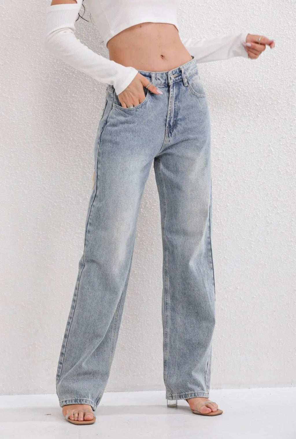 High-Waisted Straight Leg Jeans with Patchwork and Distressed Effect for Women