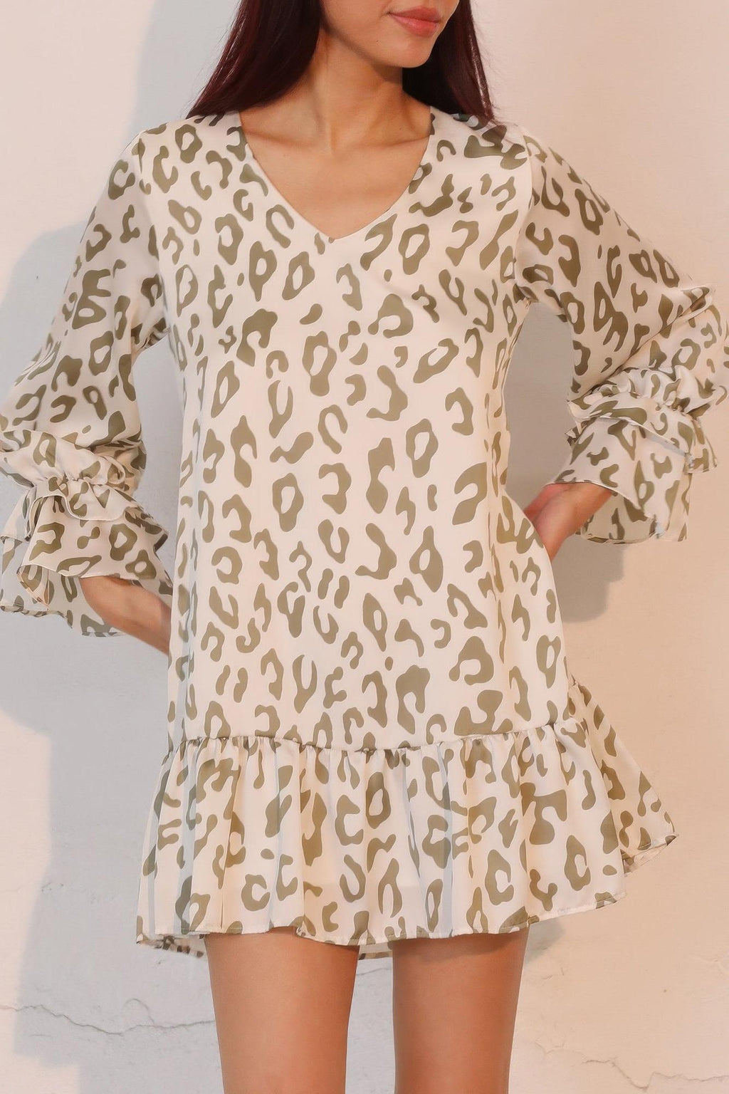 Leopard Print Ruffle Dress - Lightweight Fabric - Casual Style for Women - Perfect for Summer Outings and Parties