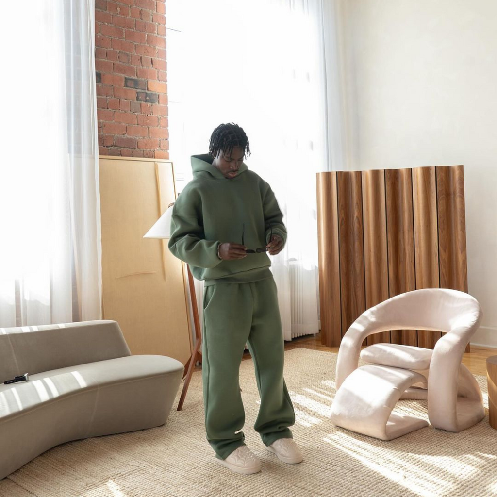 Men's Cotton Hoodie and Jogger Set - Casual Athleisure Wear for Comfort and Style in Everyday Activities