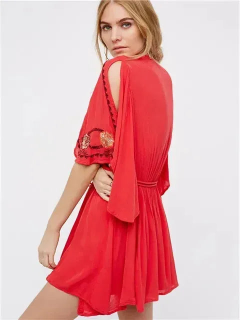 Mini Flame Tabletop Fire Pit - Portable Outdoor Decor with Fioretta Design - Ideal for Patios and Backyards