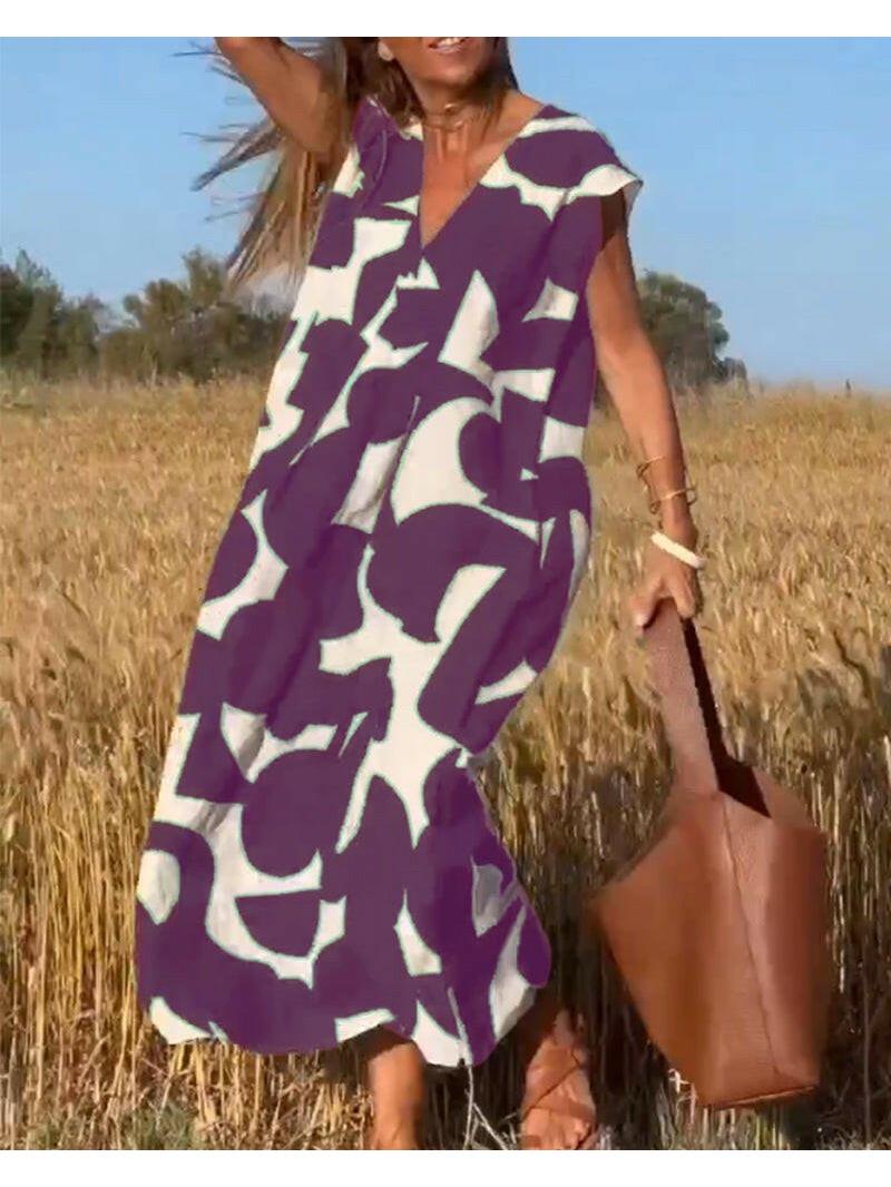 Relaxed Abstract Print Dress in Soft Fabric for Casual Wear