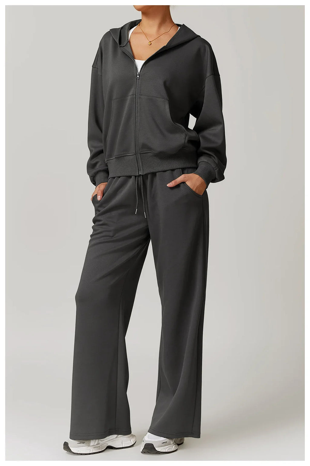 Seamless Athletic Set for Everyday Wear | Comfortable Stretch Fabric | Active Lifestyle Apparel | Women's Fitness Outfit