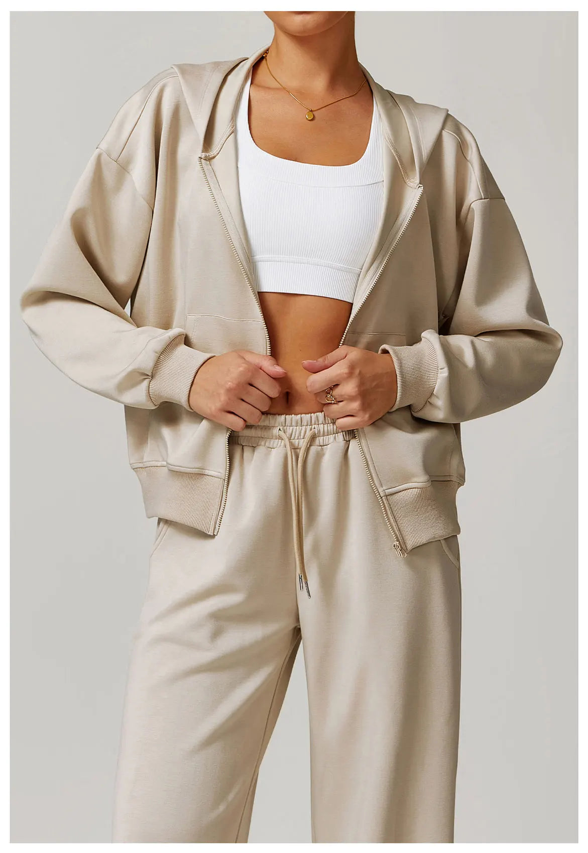 Seamless Athletic Set for Everyday Wear | Comfortable Stretch Fabric | Active Lifestyle Apparel | Women's Fitness Outfit