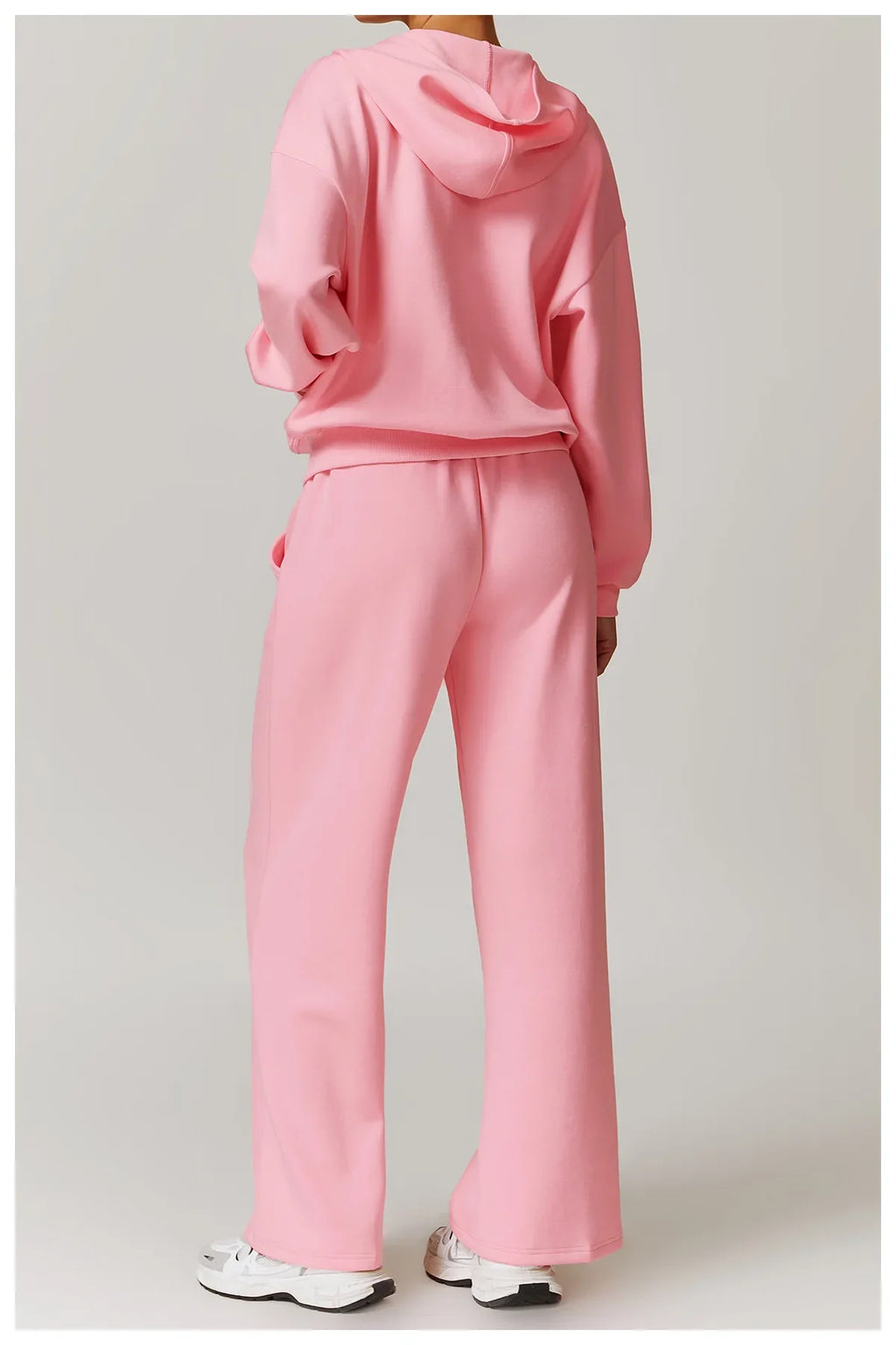 Seamless Athletic Set for Everyday Wear | Comfortable Stretch Fabric | Active Lifestyle Apparel | Women's Fitness Outfit