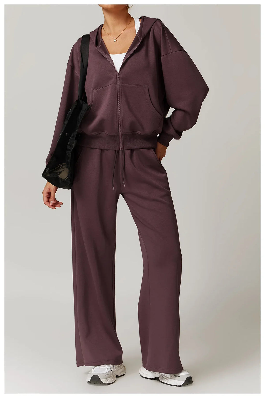 Seamless Athletic Set for Everyday Wear | Comfortable Stretch Fabric | Active Lifestyle Apparel | Women's Fitness Outfit