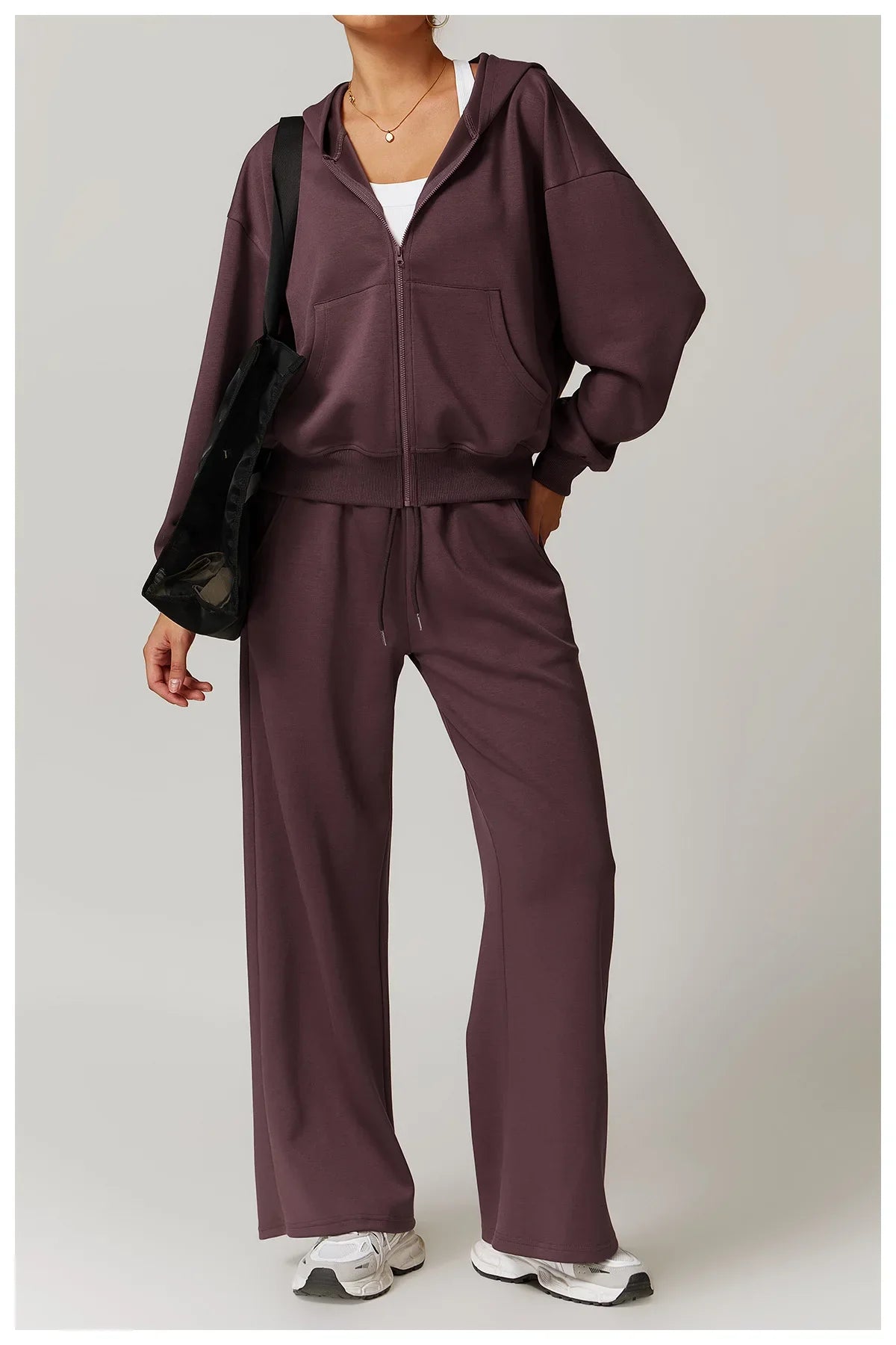 Seamless Athletic Set for Everyday Wear | Comfortable Stretch Fabric | Active Lifestyle Apparel | Women's Fitness Outfit