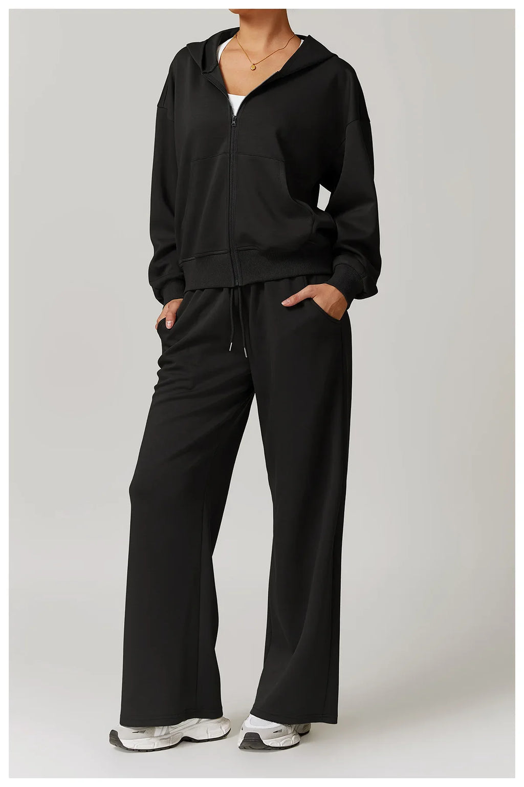 Seamless Athletic Set for Everyday Wear | Comfortable Stretch Fabric | Active Lifestyle Apparel | Women's Fitness Outfit