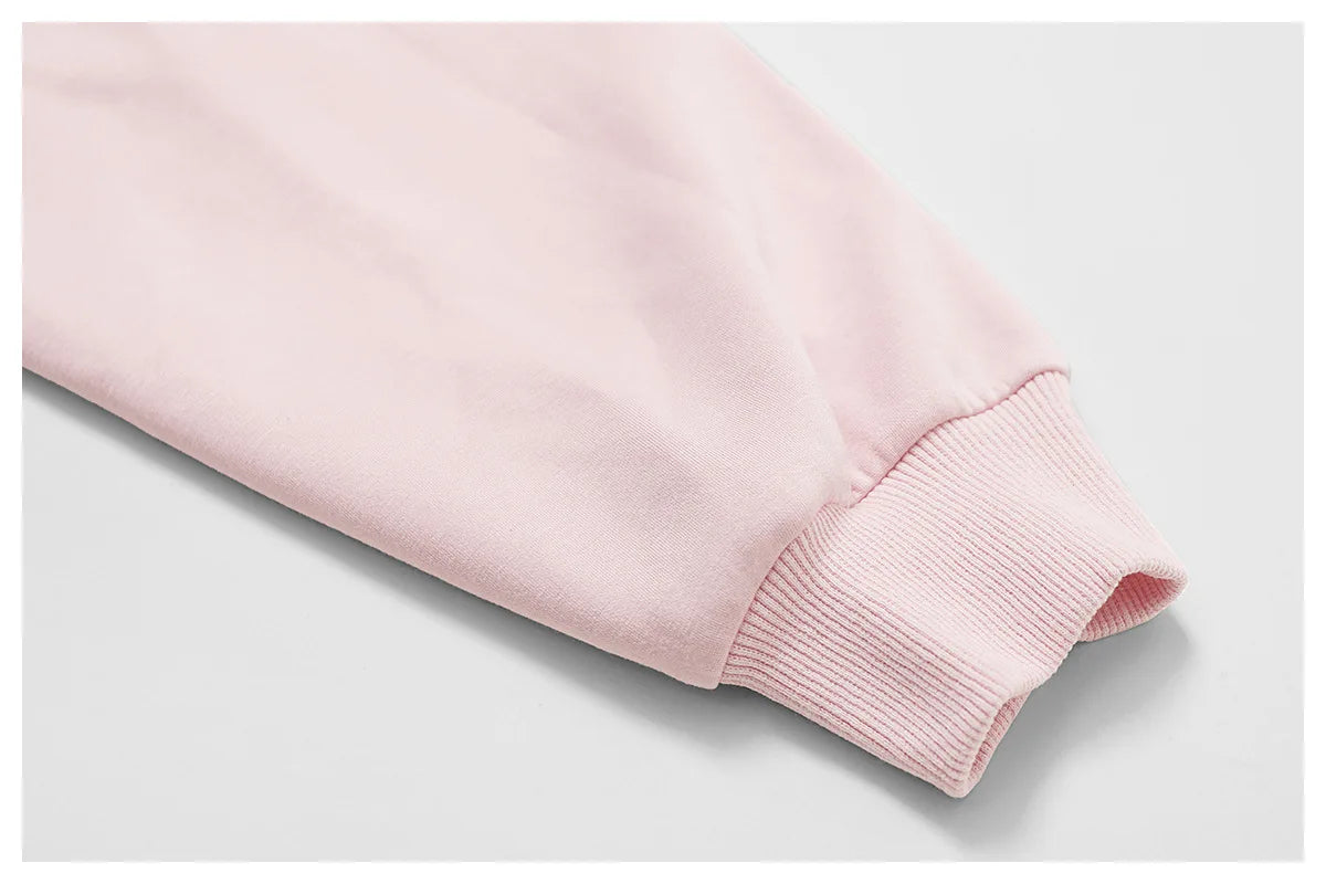 Seamless Athletic Set for Everyday Wear | Comfortable Stretch Fabric | Active Lifestyle Apparel | Women's Fitness Outfit