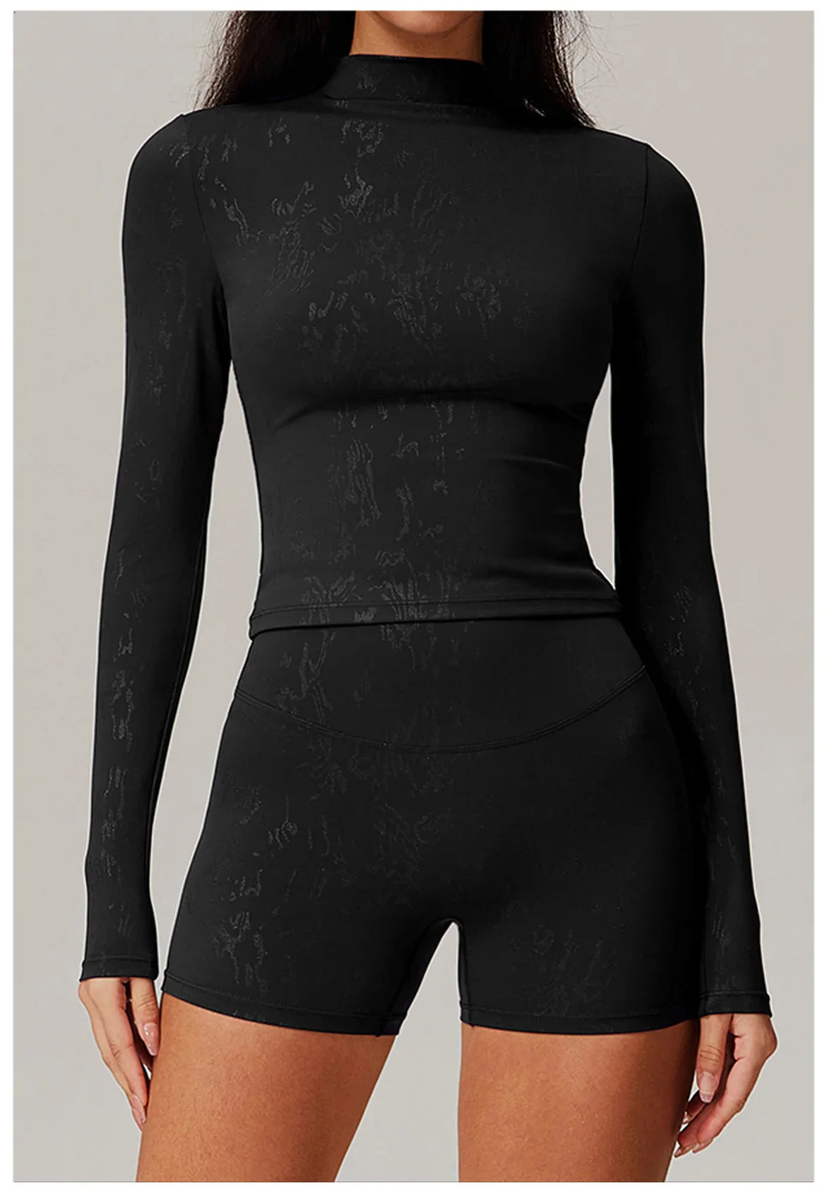 Stretch Fabric Salutation Yoga Set for Comfortable Movement and Flexibility in Activewear