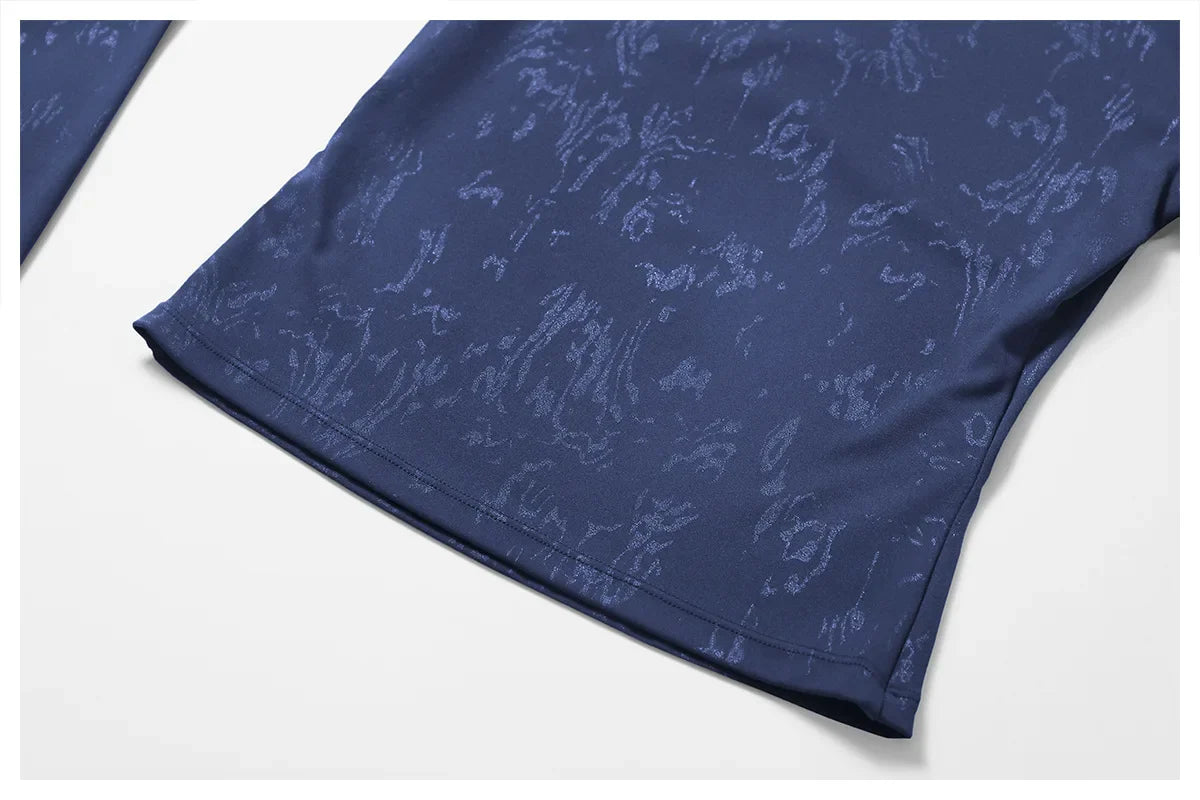 Stretch Fabric Salutation Yoga Set for Comfortable Movement and Flexibility in Activewear